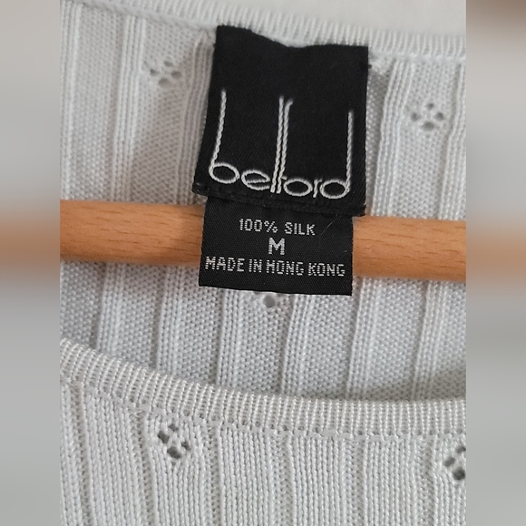 Elegant White Ribbed Top - Picture 5 of 8